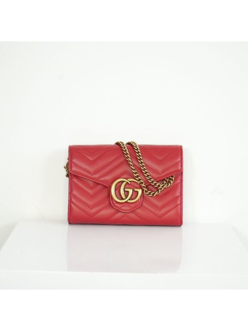 Gucci Marmont Matelasse WOC Red